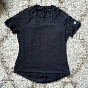 Forme Core V-Neck